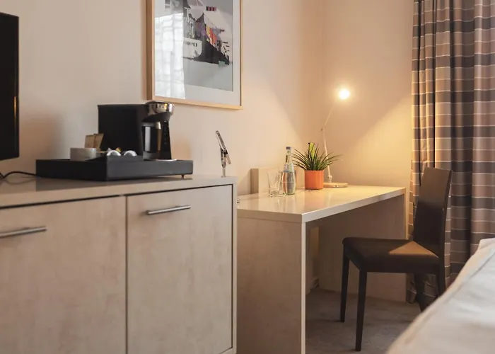 Hotel Select Nord 4*