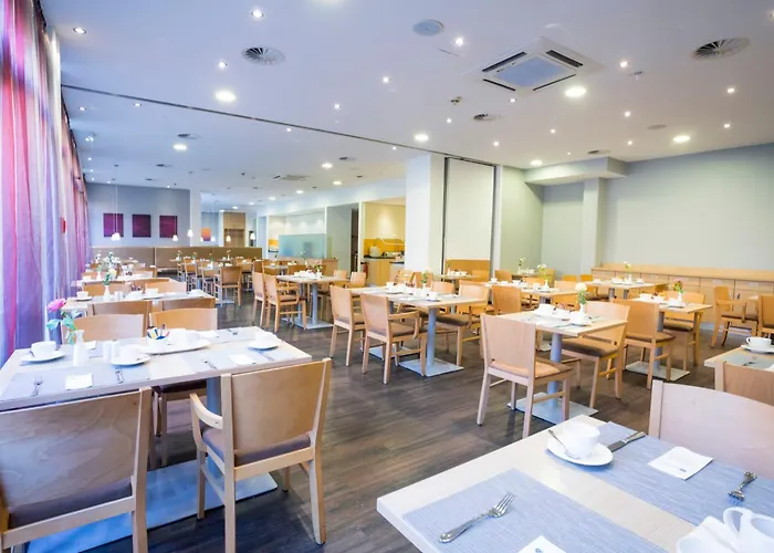 Select Nord Hotel 4*